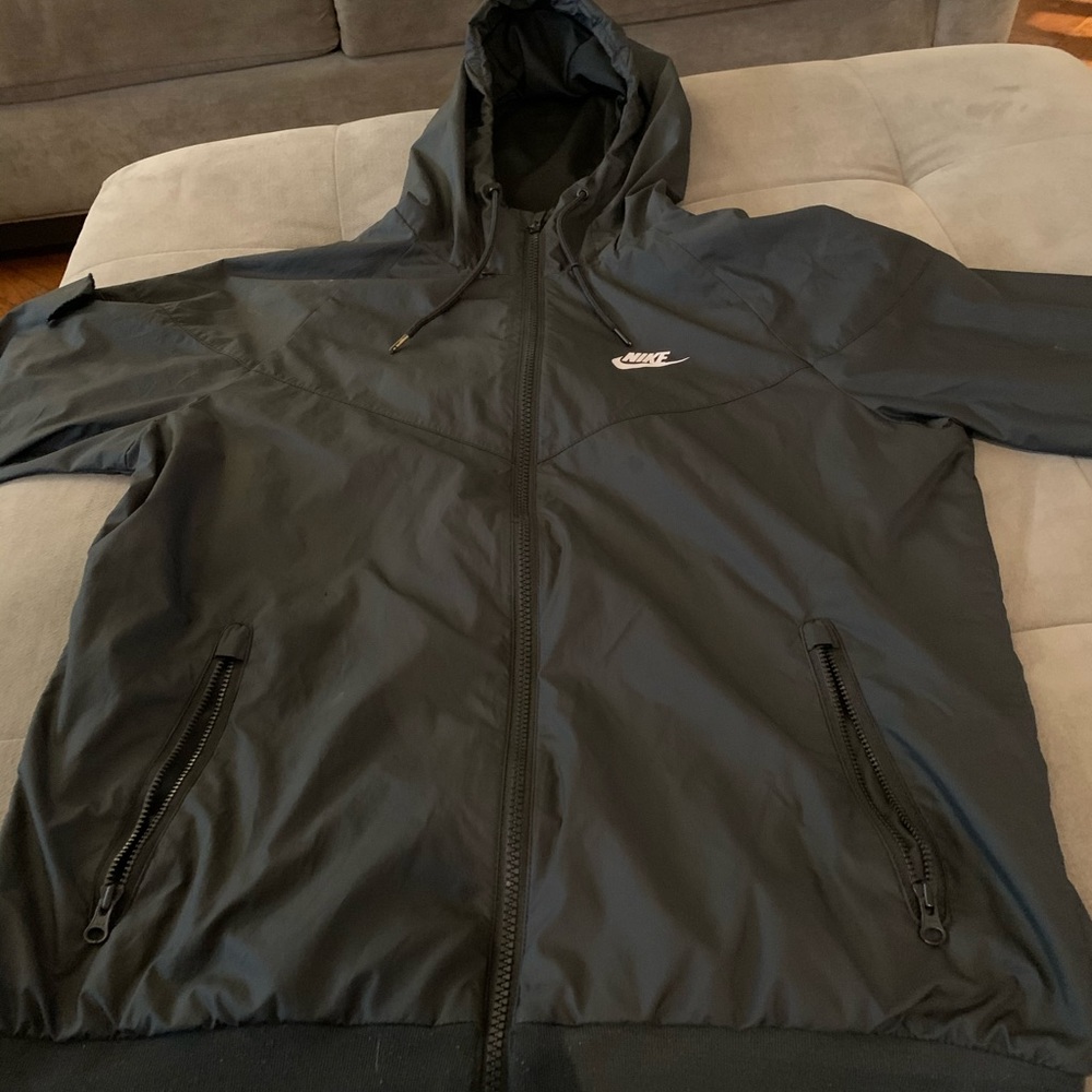Nike Windbreaker Jacket